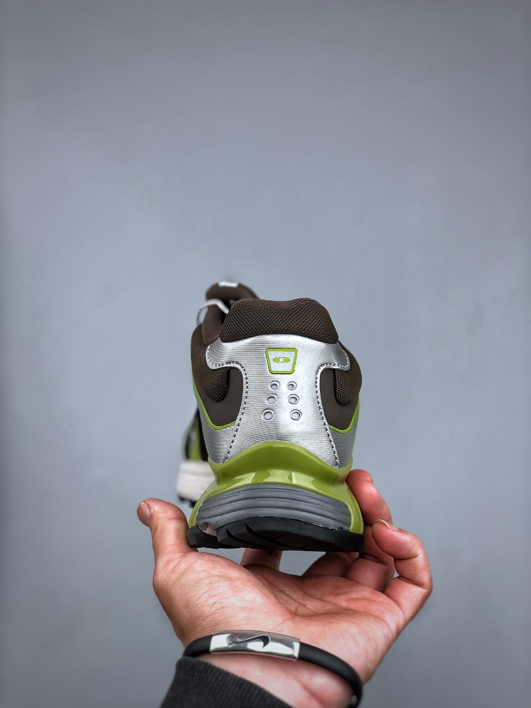 Salomon XT-Whisper Outdoor Running Shoes - Green Accent, Lightweight Design 8 cmp i1745961540494 1643 0 6
