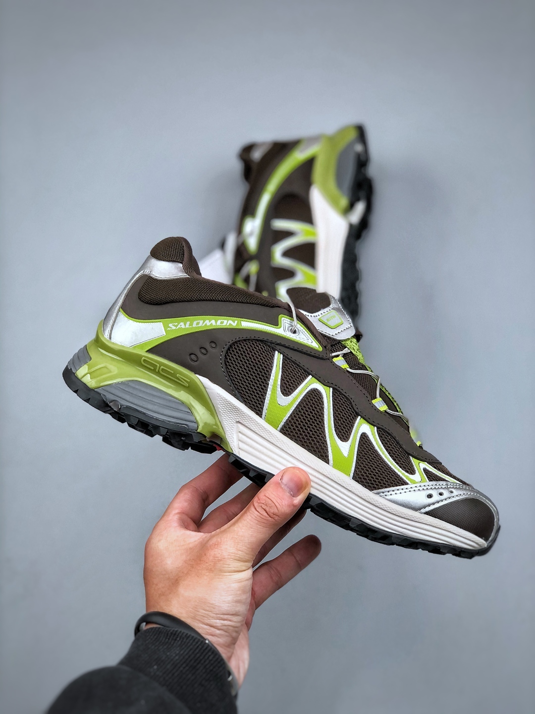 Salomon XT-Whisper Outdoor Running Shoes - Green Accent, Lightweight Design 5 cmp i1745961540506 4611 0 3