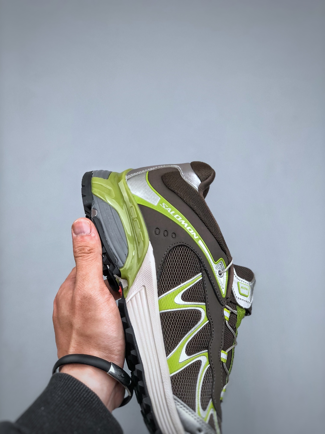 Salomon XT-Whisper Outdoor Running Shoes - Green Accent, Lightweight Design 7 cmp i1745961542352 7488 0 5