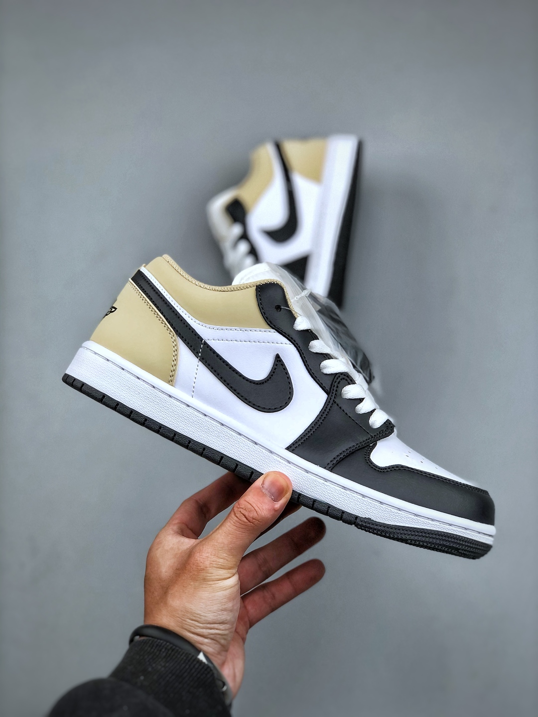 Air Jordan 1 Low Black White Yellow Sneaker, Low-Top Design, Sizes 36-46 5 cmp i1745961686713 5982 0 3