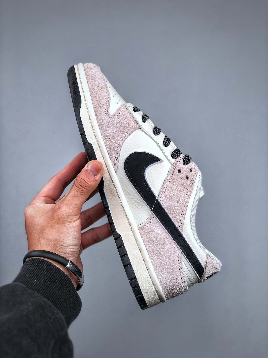 Nike SB Dunk Low x Stussy White Black - Premium Quality & Comfort 3 cmp i1745962143700 7884 0 1
