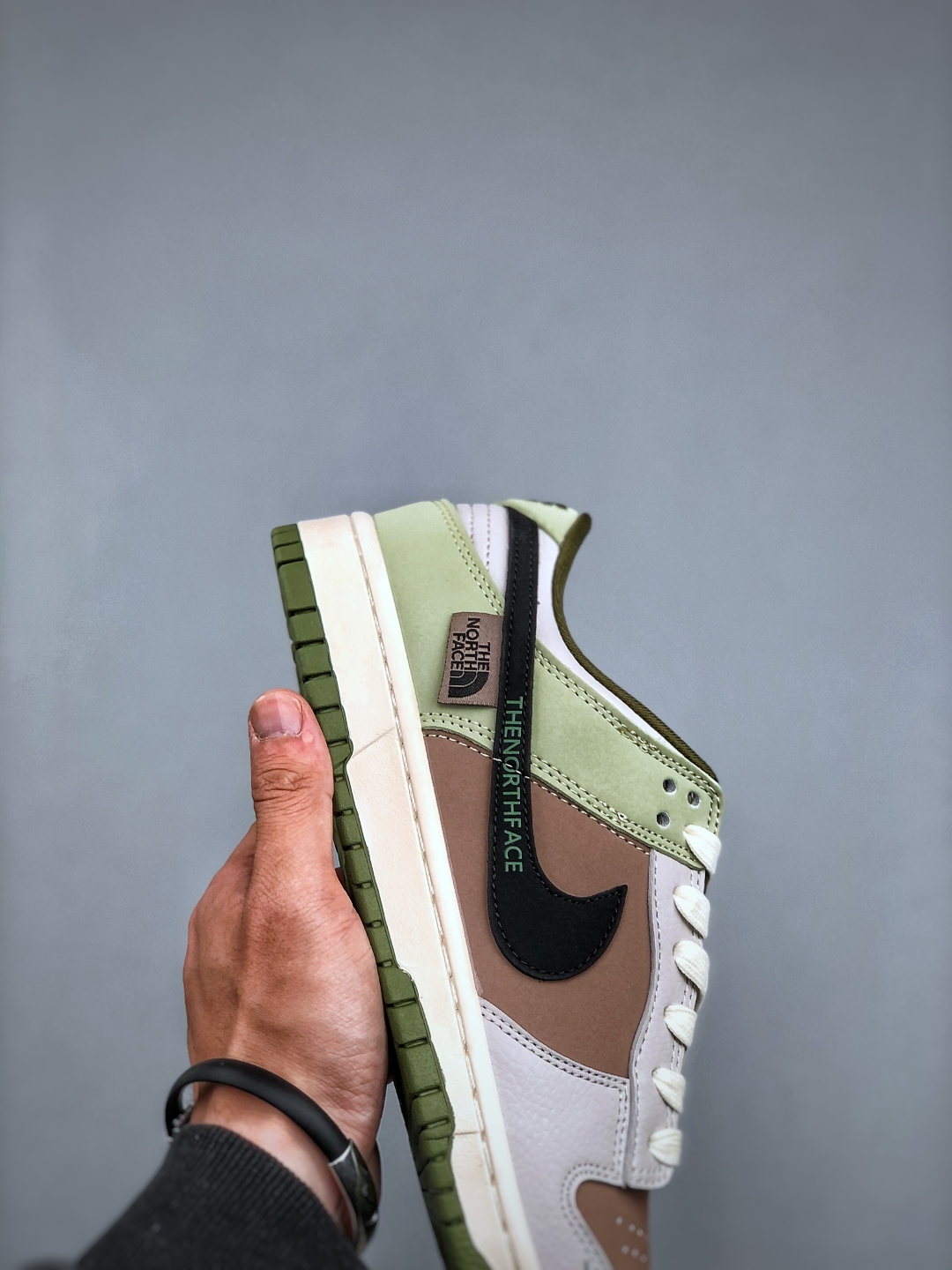 Nike SB Dunk Low x The North Face Sneakers - Grey, Brown & Black 7 cmp i1745962223567 3098 0 5