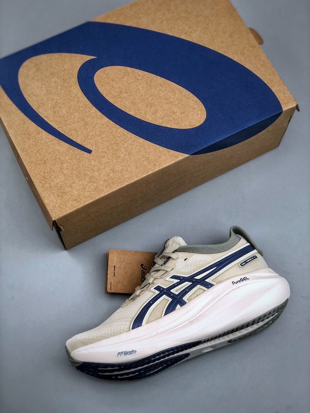 Asics Gel-Nimbus 27 Retro Breathable Casual Shoes - Durable Men's Running Shoes 4 cmp i1745962275861 1412 0 2
