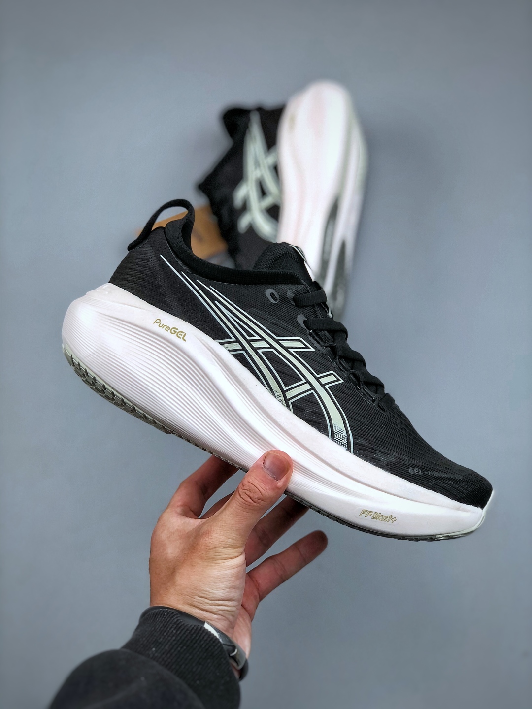 Asics Gel-Nimbus 27: Retro, Breathable, Cushioned Running Shoes for Men & Women 5 cmp i1745962332843 9782 0 3