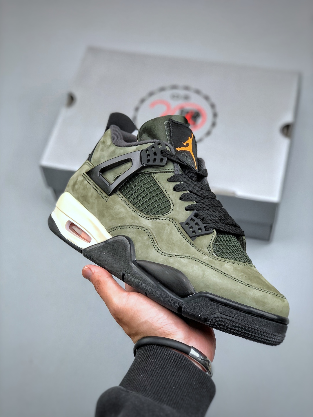 Nike Air Jordan 4 Retro x UNDEFEATED Military Green Suede Sneakers 2 cmp i1745962740911 1713 0 0