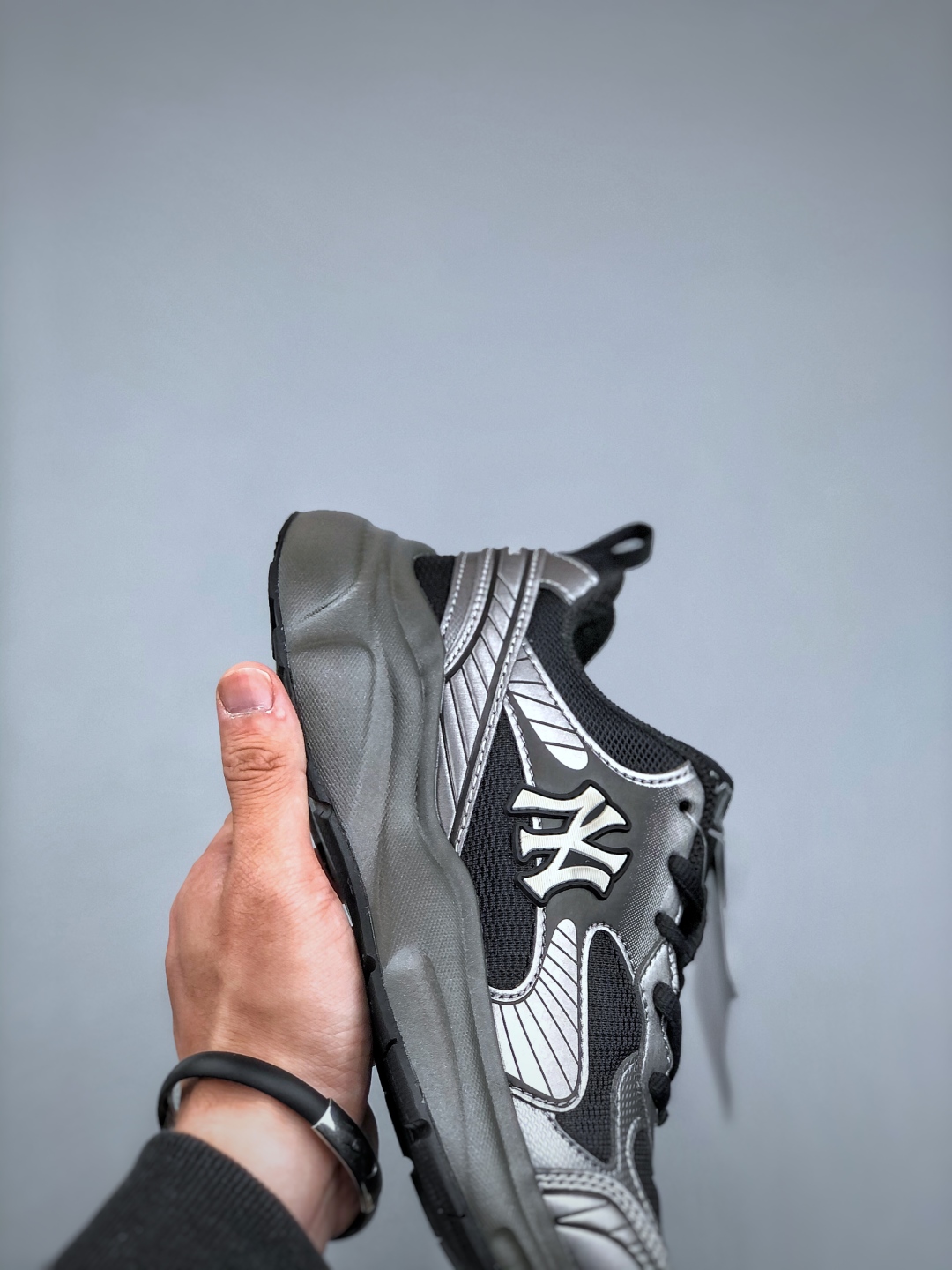 MLB Speed Runner Low Top Chunky Sneakers - LA Dodgers Collaboration 7 cmp i1746156248451 3391 0 5