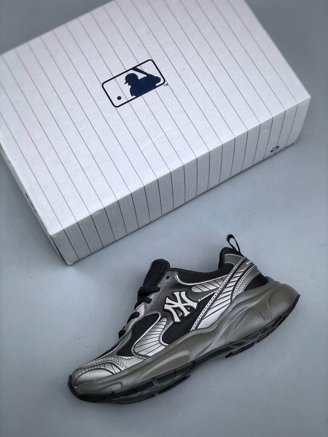 MLB Speed Runner Low Top Chunky Sneakers - LA Dodgers Collaboration 4 cmp i1746156255672 4704 0 2