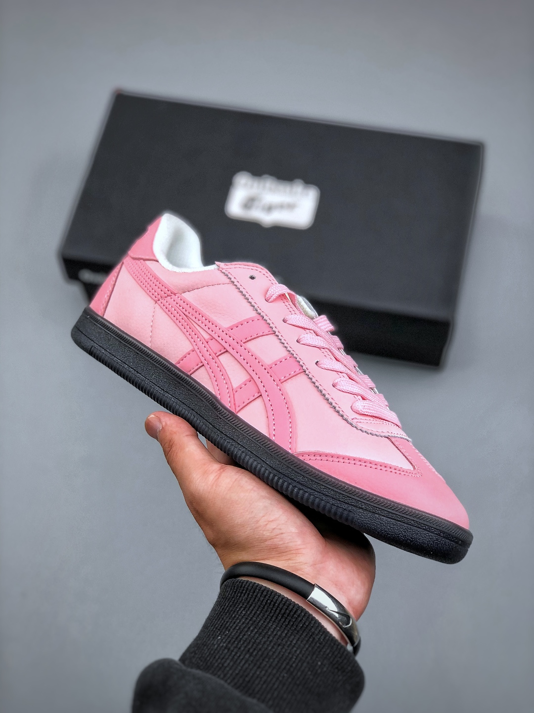 💰260 亚瑟士/鬼冢虎 Onitsuka Tiger Tokuten复古跑鞋街拍潮鞋低帮板鞋经典款德训中性复古运动鞋 货号：1183B938-100 尺码：36-41