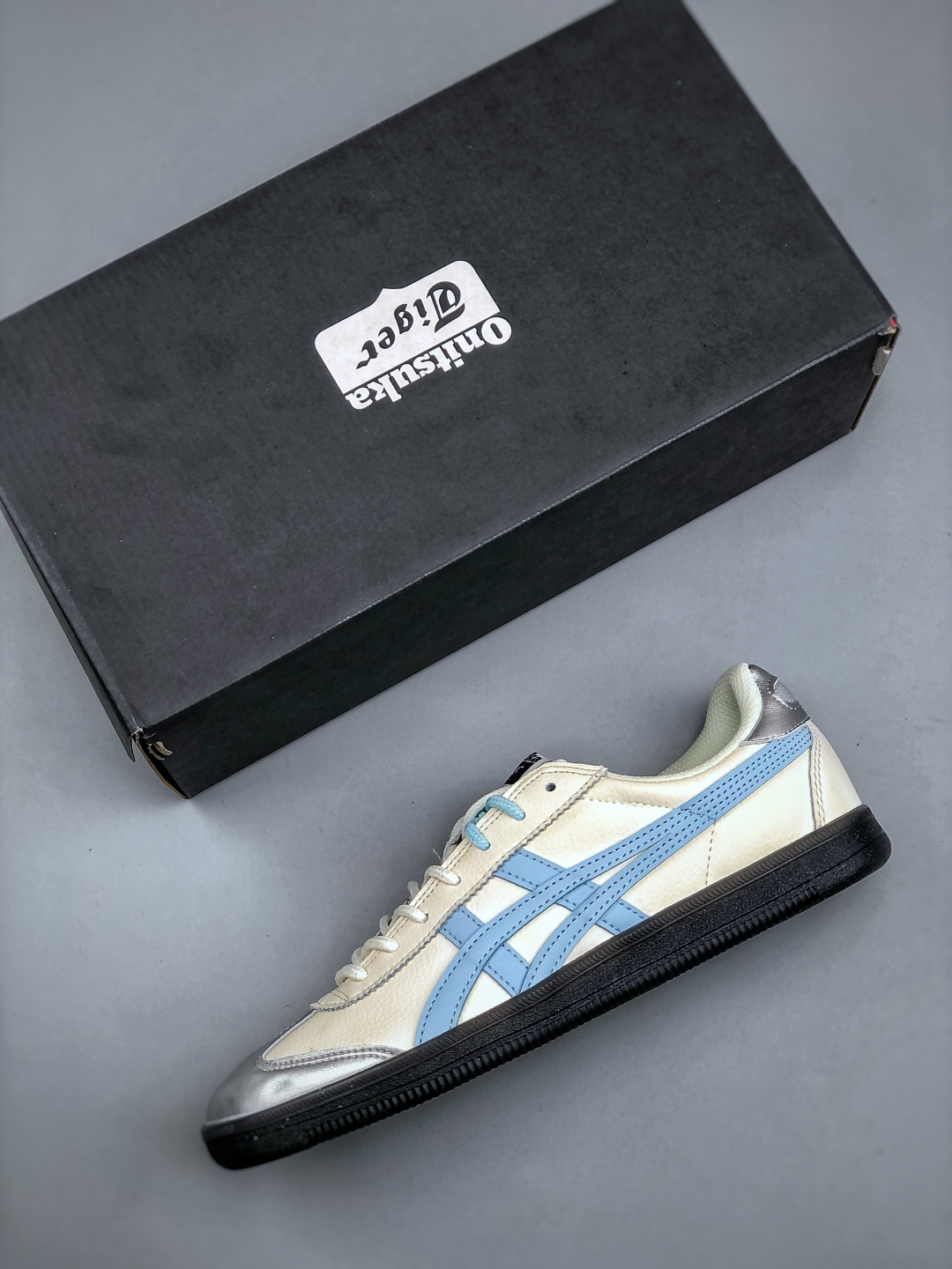 Onitsuka Tiger Tokuten Retro Low-Top Sneakers - Classic Street Style Shoes 4 cmp i1746158147206 9370 0 2