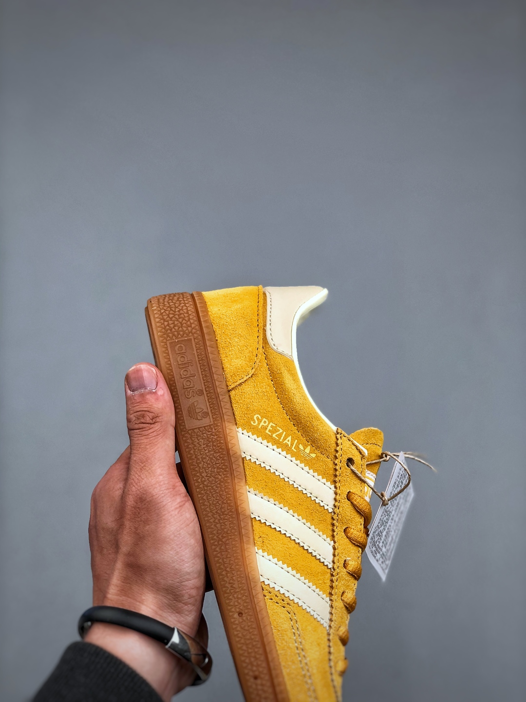 Adidas Handball Spezial IF7088 Classic Retro Casual Sneakers - Yellow 7 cmp i1746158908209 1554 0 5