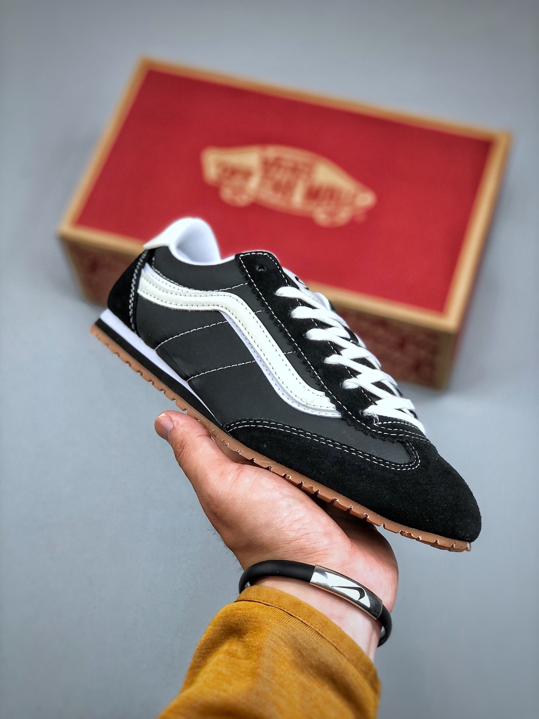 Vans Super LowPro Retro Sneakers - Black/White, Thin Sole, Classic Design 2 cmp i1746218129430 1884 0 0