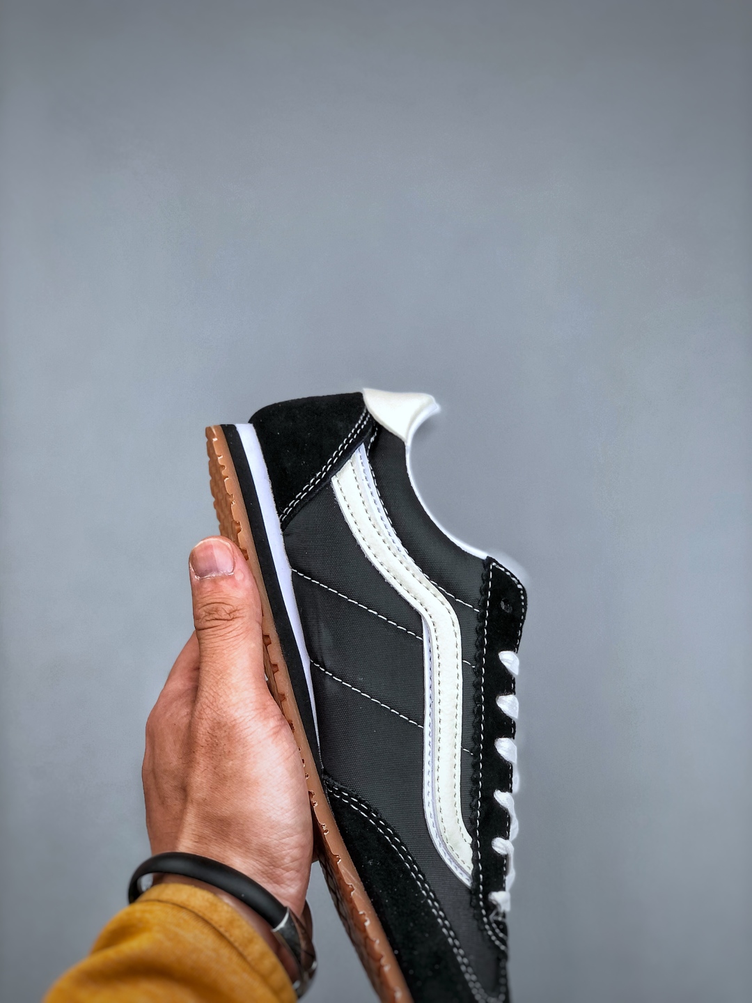 Vans Super LowPro Retro Sneakers - Black/White, Thin Sole, Classic Design 7 cmp i1746218129430 3556 0 5