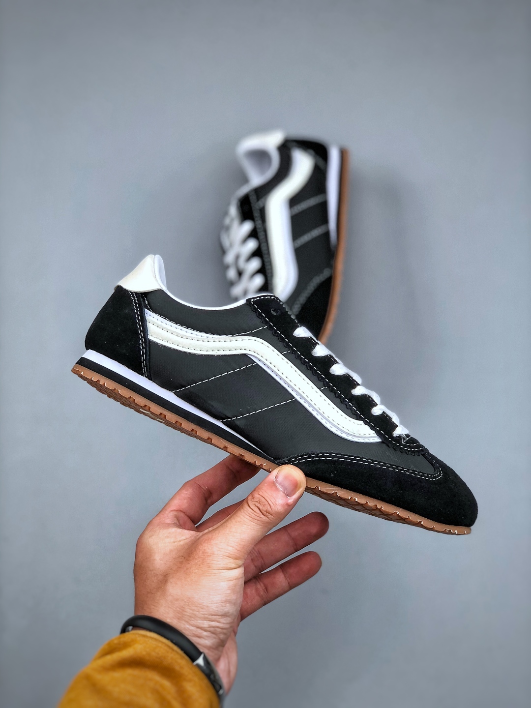 Vans Super LowPro Retro Sneakers - Black/White, Thin Sole, Classic Design 5 cmp i1746218136457 8717 0 3