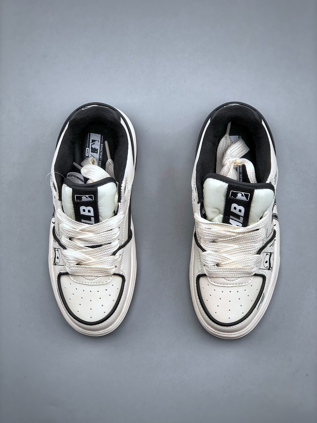 MLB NY Yankees Graffiti Print Chunky Sneakers Height Increasing - 3ASXCA12N 6 cmp i1746219466533 7171 0 4