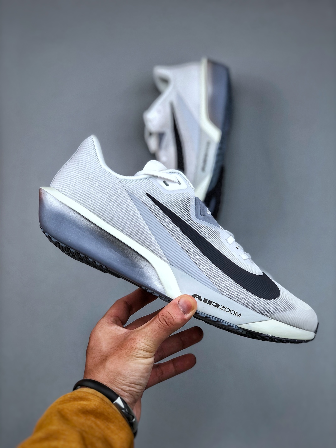 Nike Air Zoom Rival Fly 4 Lightweight Running Shoes FV6040-102 5 cmp i1746220891768 6952 0 3