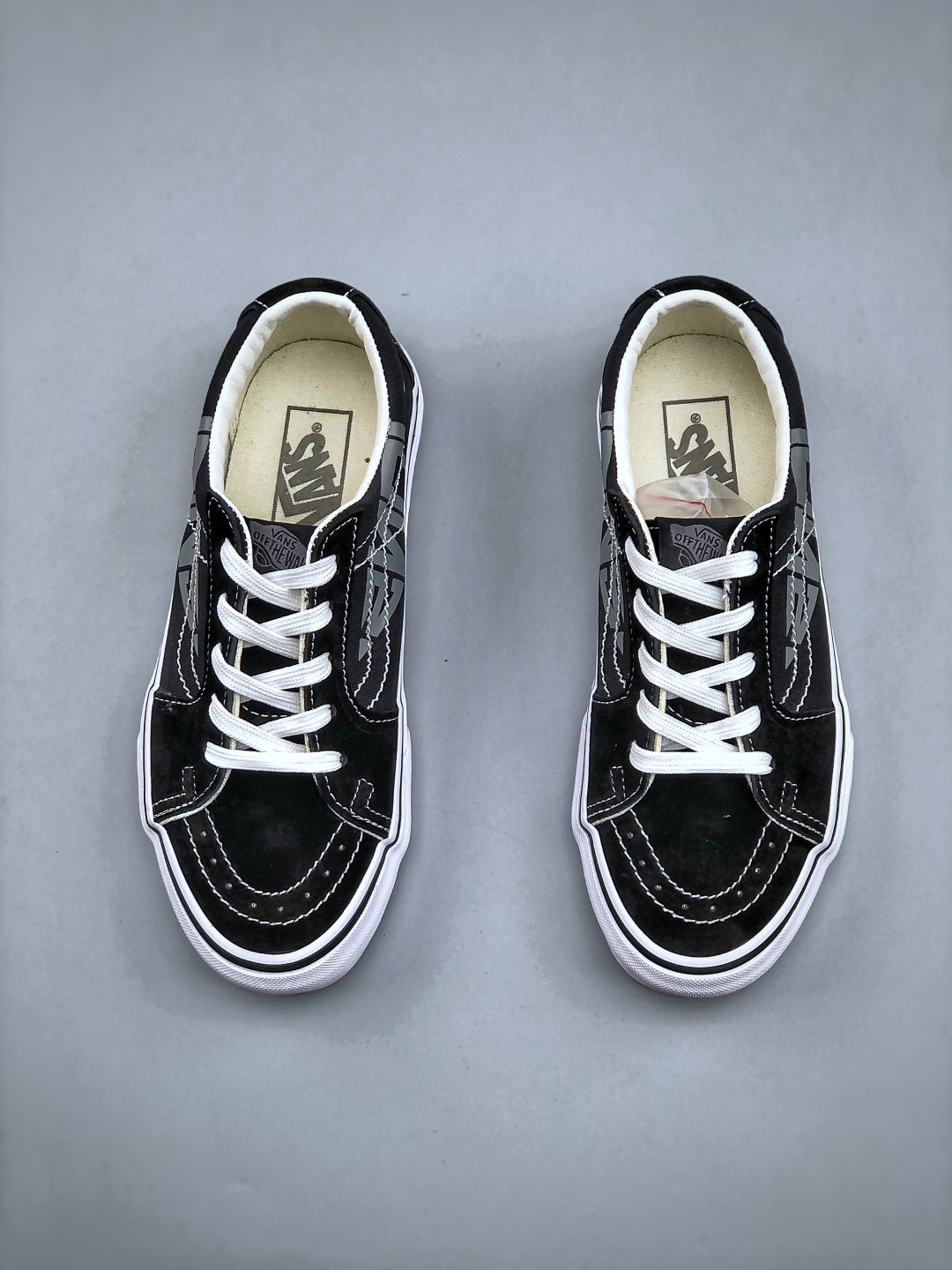Vans SK8-Low Classic Low Top Black and White Casual Canvas Shoes VN0A4UUK6BT 6 cmp i1746304978088 4746 0 4
