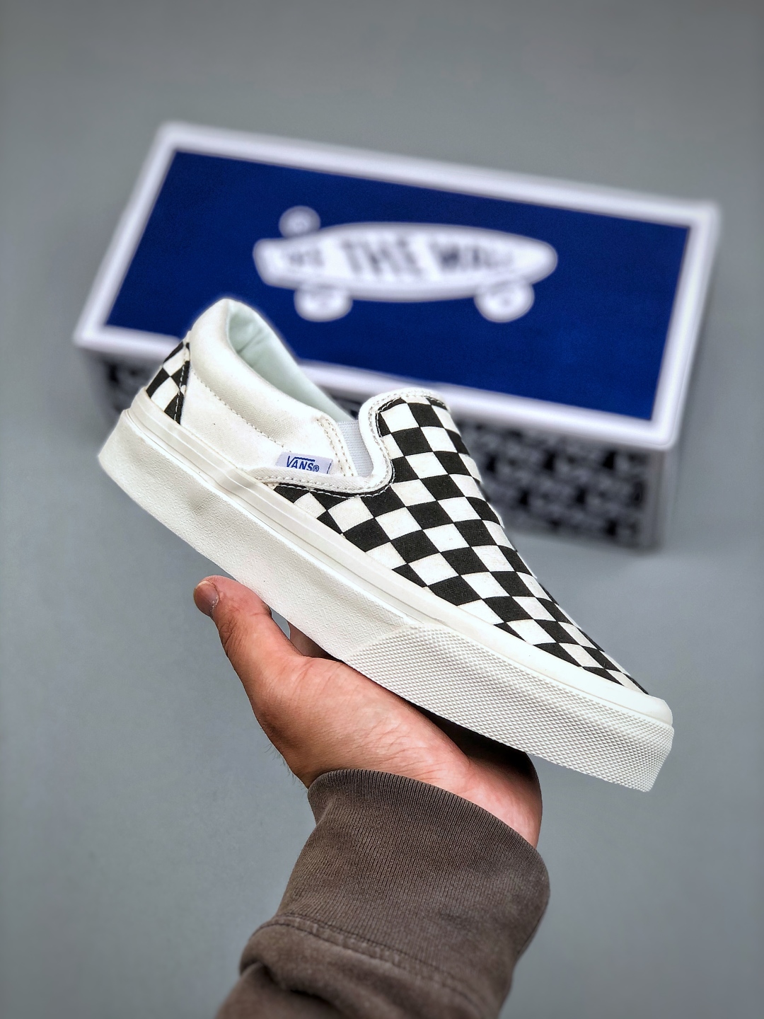 Vans Slip-On OG Classic LX Checkerboard Skate Shoes - Iconic Style & Comfort 2 cmp i1746305037750 8778 0 0