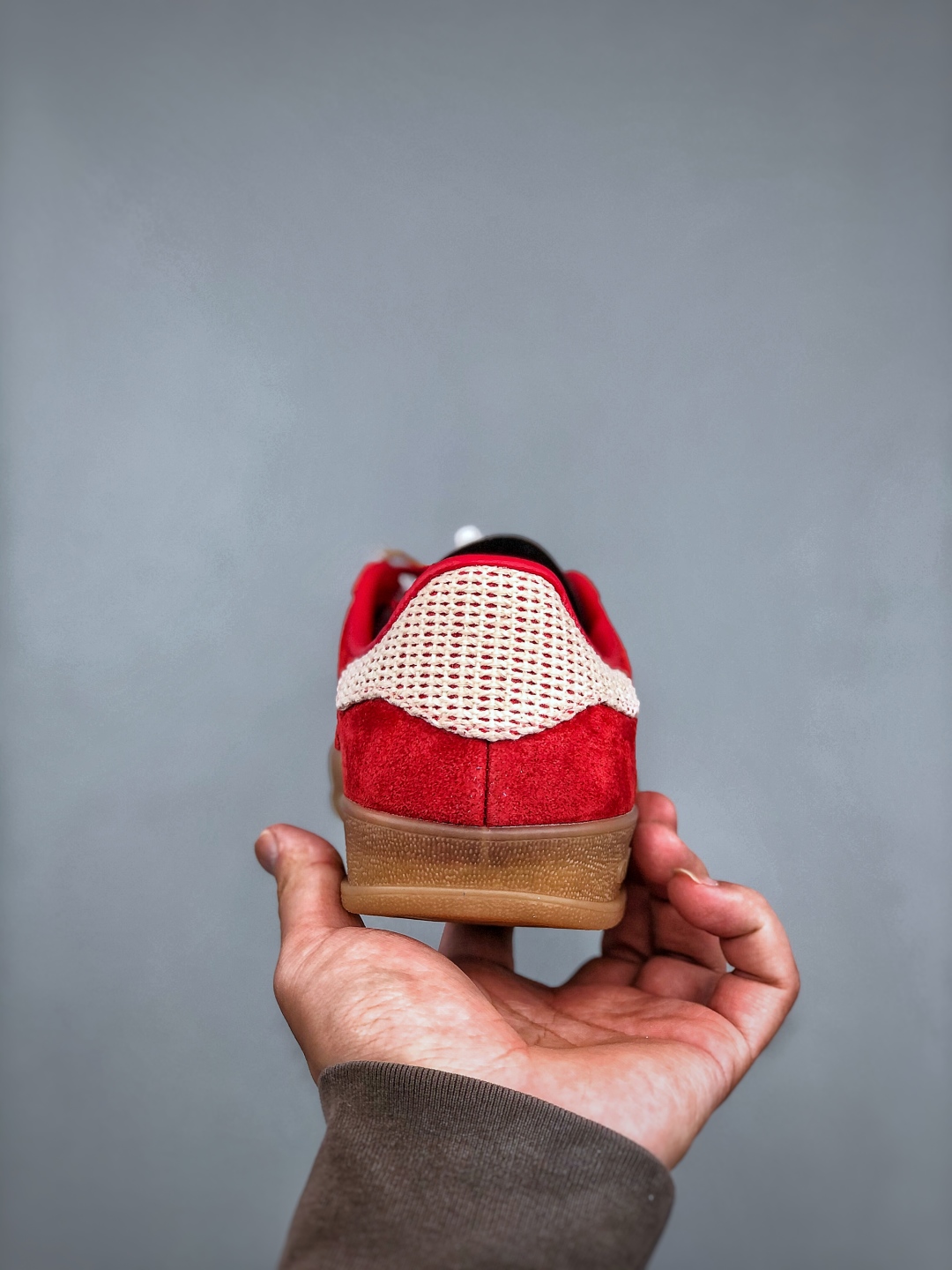 Adidas Original Gazelle Indoor Trainers - Low-Top Retro Casual Sneakers 8 cmp i1746305373938 5259 0 6