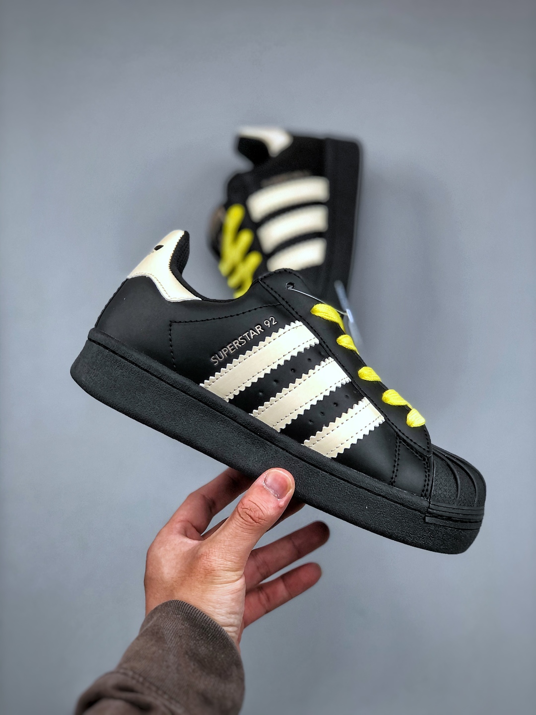 Adidas Originals Superstar '92 Low-Top Casual Sneakers - Black/White/Yellow 5 cmp i1746305672859 2652 0 3