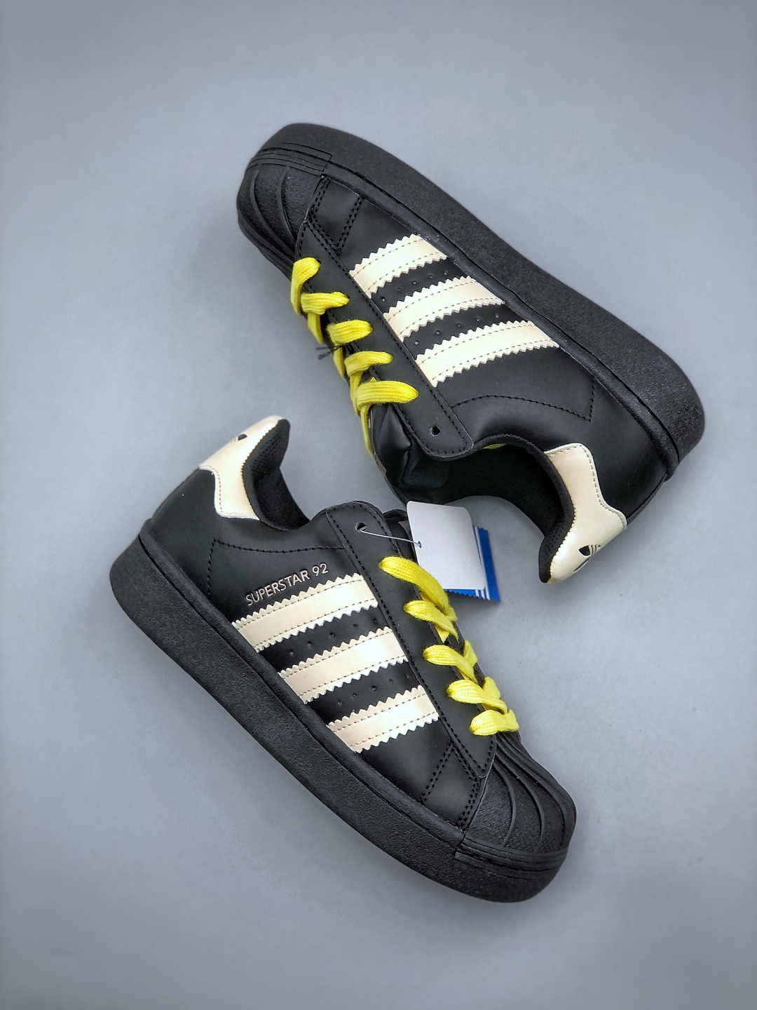 Adidas Originals Superstar '92 Low-Top Casual Sneakers - Black/White/Yellow 10 cmp i1746305675458 7634 0 8
