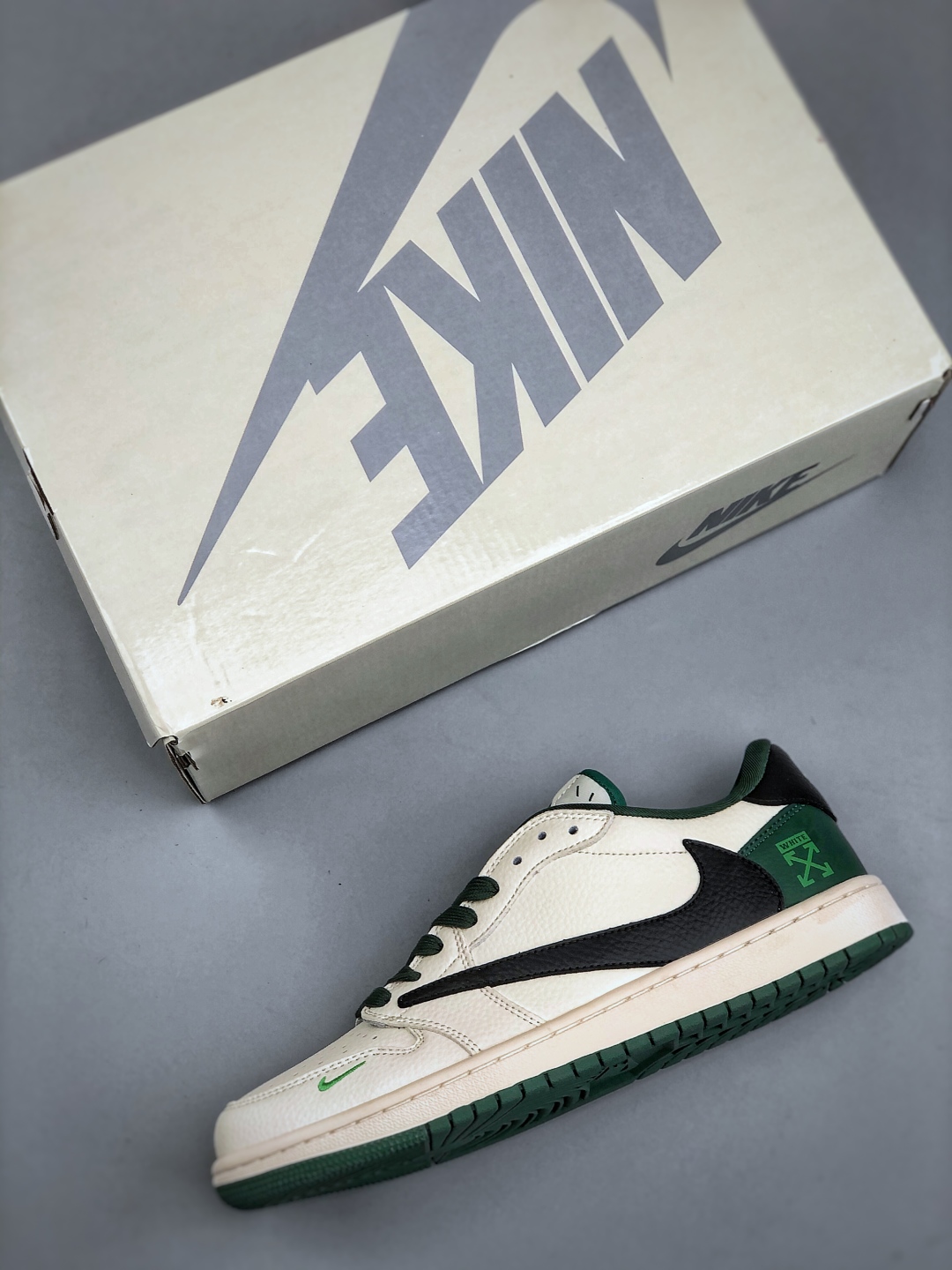Travis Scott x Fragment Air Jordan 1 Low OG SP 'Military Blue' 4 cmp i1746305942765 36 0 3