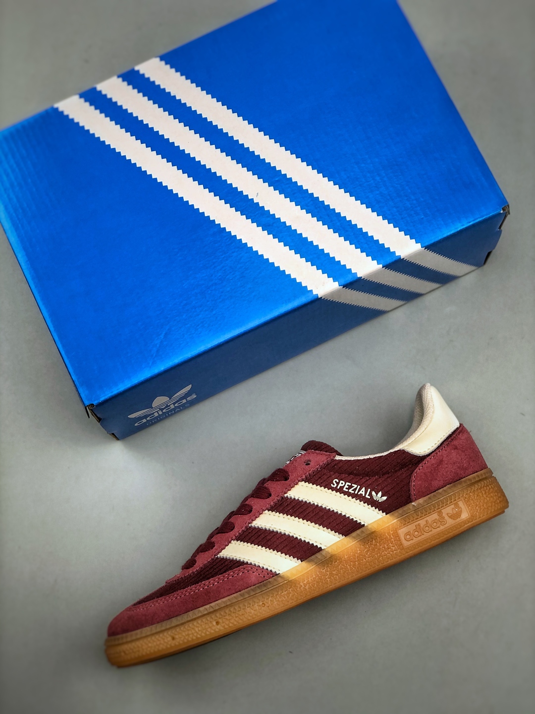 Adidas Handball Spezial Burgundy White - Classic Leather Retro Sneakers 4 cmp i1746306249181 3495 0 2