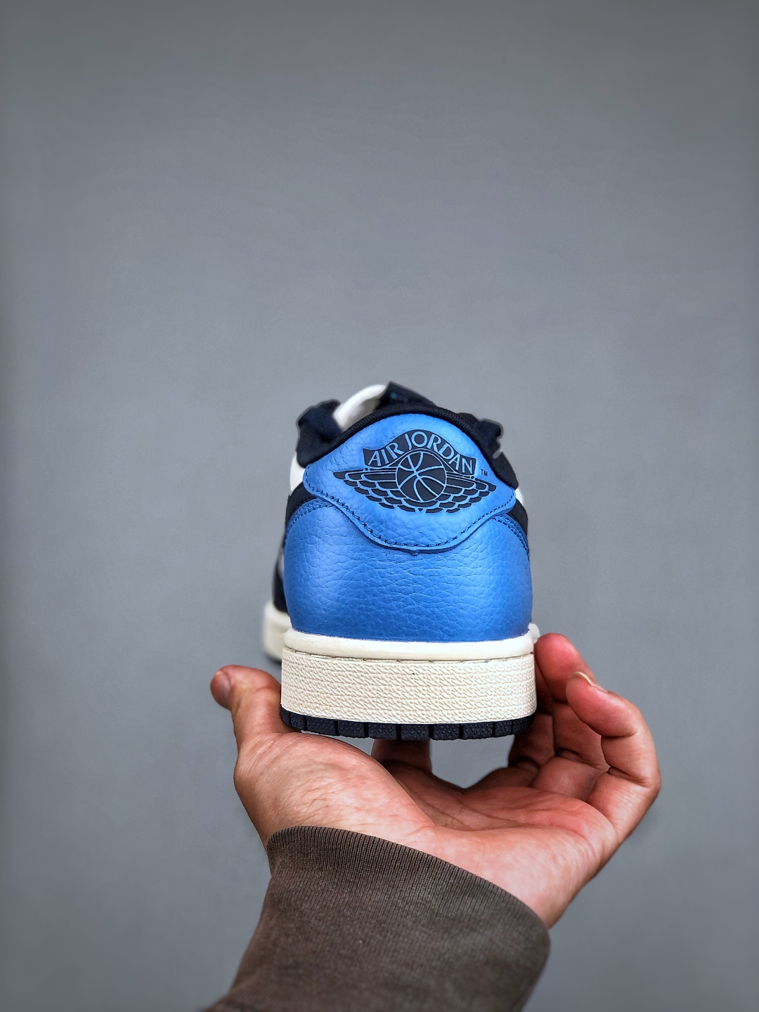 Air Jordan 1 Retro Low Obsidian: Premium Comfort and Style for Everyday Wear 8 cmp i1746307664839 6584 0 6