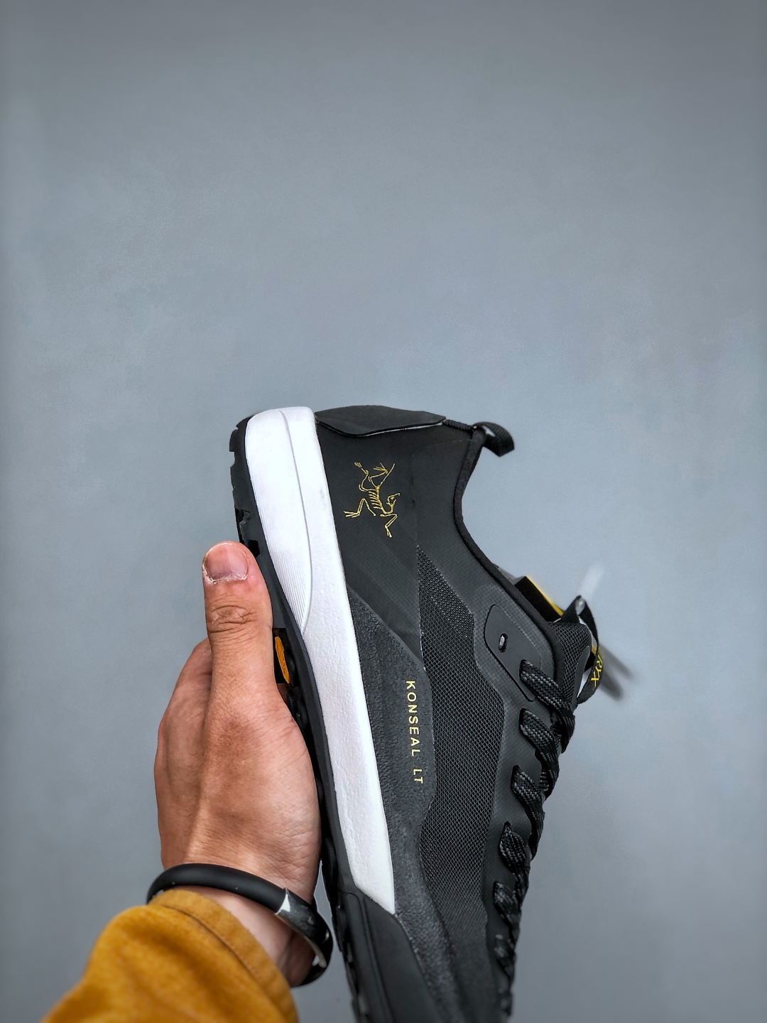 Arc'teryx Konseal LT Lightweight Men's Hiking Shoes - Breathable Summer Design 7 cmp i1746391308054 506 0 5