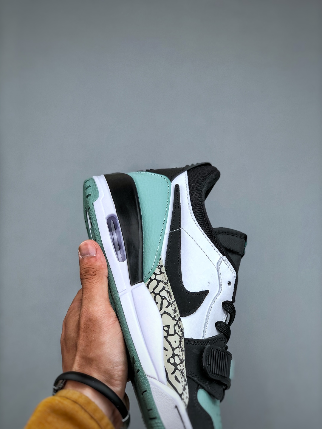 Air Jordan Legacy 312 Low White/Green Basketball Shoes CD7069-109 7 cmp i1746391893843 9984 0 5