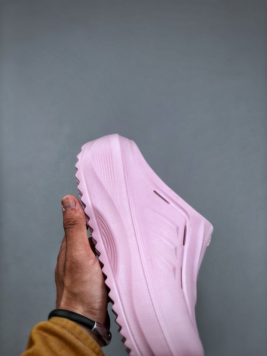 Adidas OZWAVE CLOG - Comfortable, Anti-Slip, and Shock-Absorbing Slides 7 cmp i1746392743614 8201 0 5