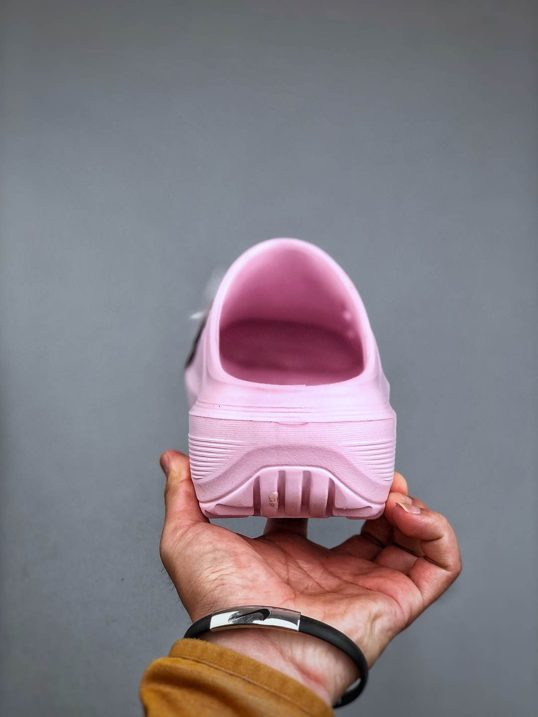 Adidas OZWAVE CLOG - Comfortable, Anti-Slip, and Shock-Absorbing Slides 8 cmp i1746392744955 8474 0 6