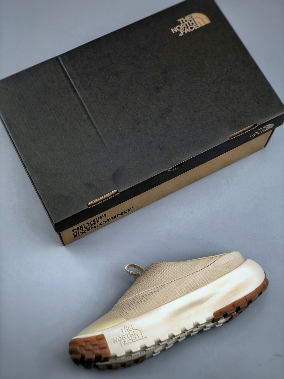 The North Face Never Stop Low-Top Lifestyle Sneakers - Comfortable and Durable 4 cmp i1746392821704 6405 0 2