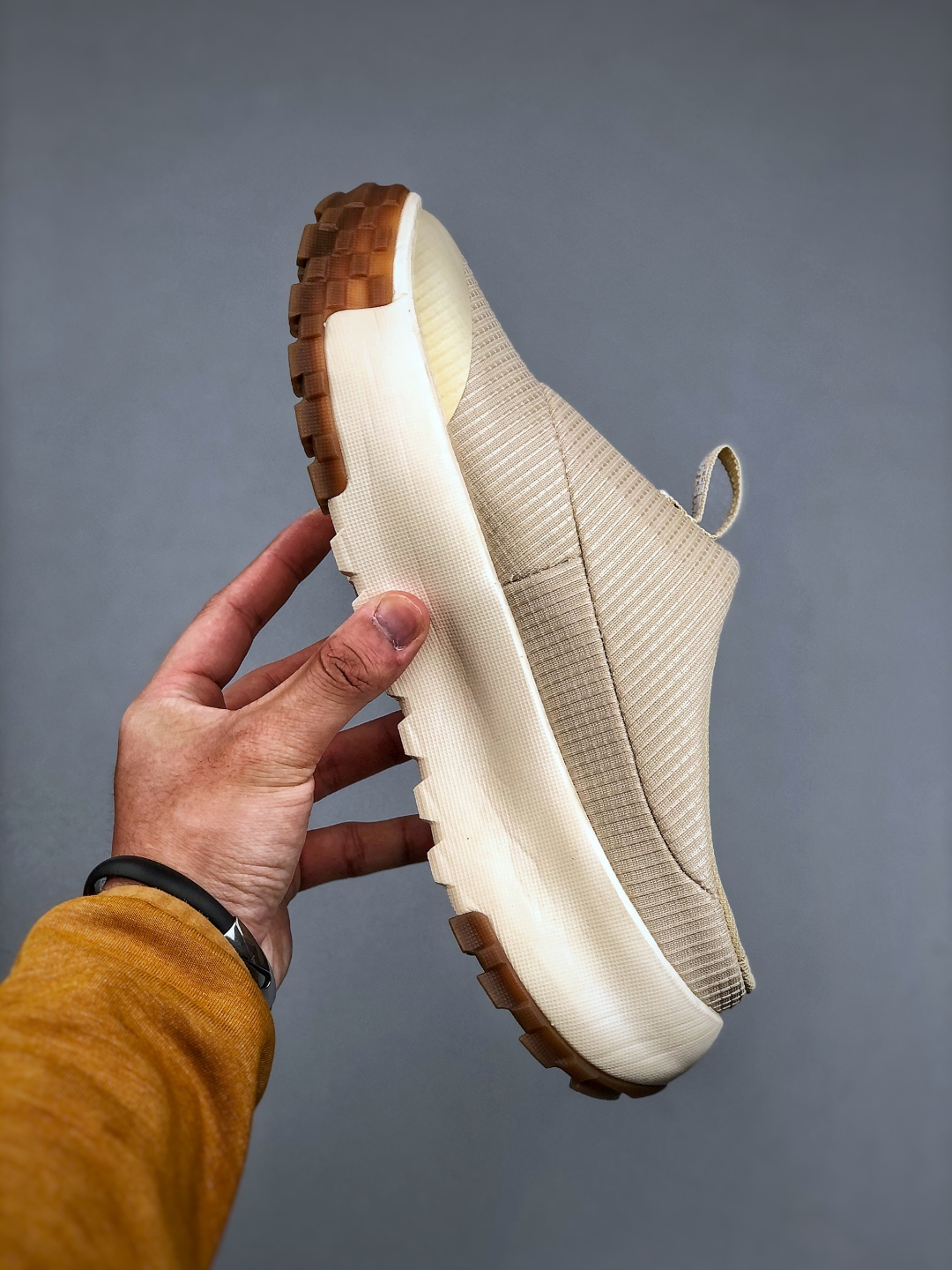 The North Face Never Stop Low-Top Lifestyle Sneakers - Comfortable and Durable 3 cmp i1746392823231 7665 0 1