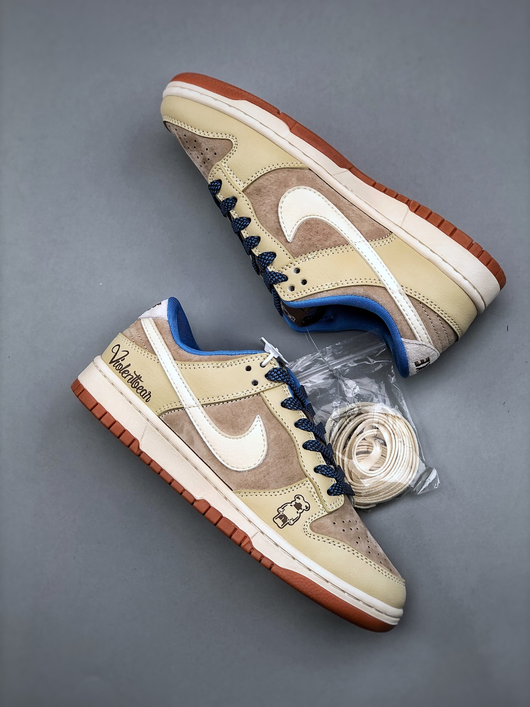Nike Dunk Low Retro 'DIY' Custom Sneakers - Premium Leather, Low-Top Design 10 cmp i1746392889835 7238 0 8