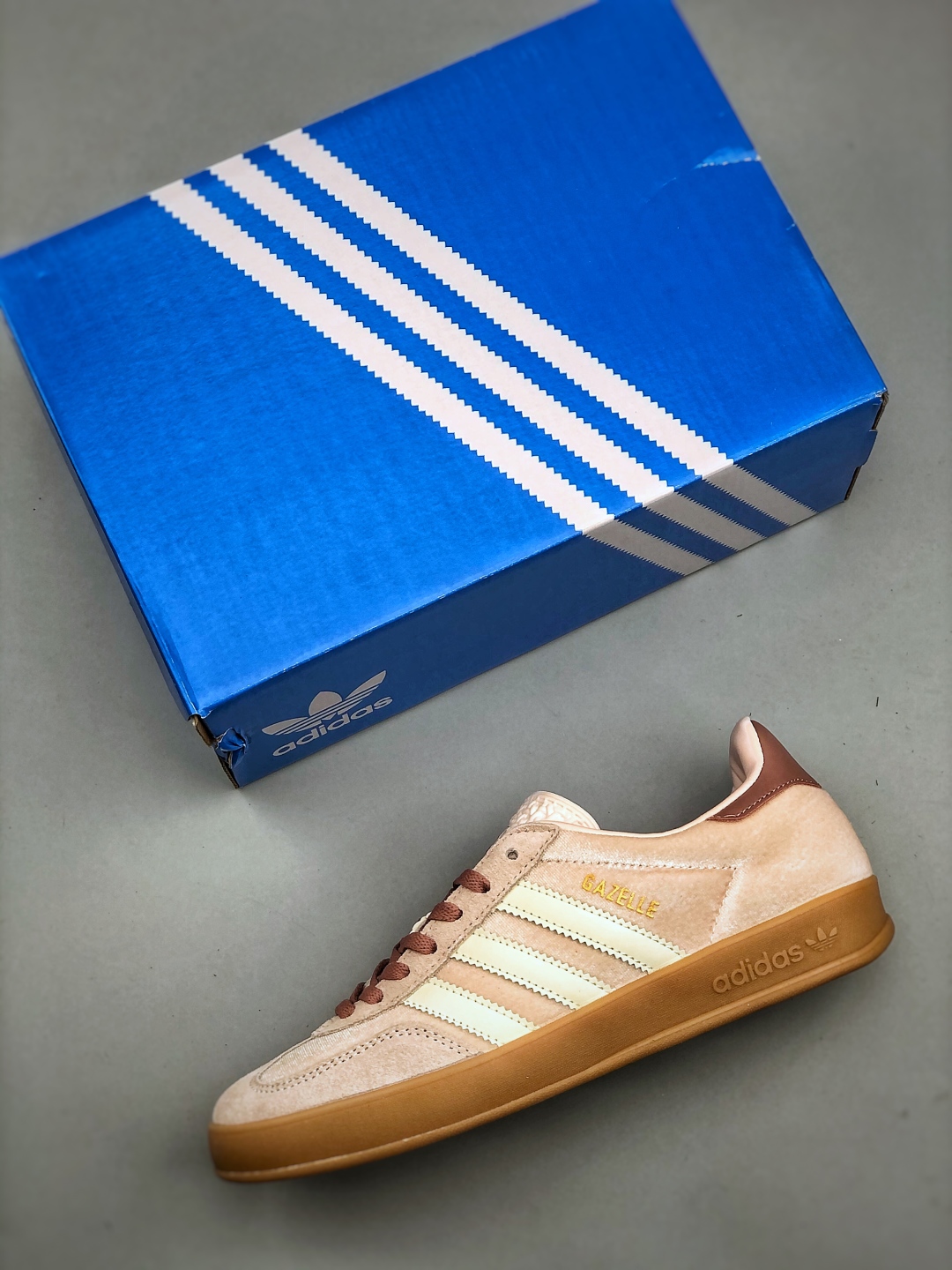 Adidas Originals Gazelle Indoor Sneakers - Pink/White, Low-Top, Durable 4 cmp i1746392956152 1232 0 2