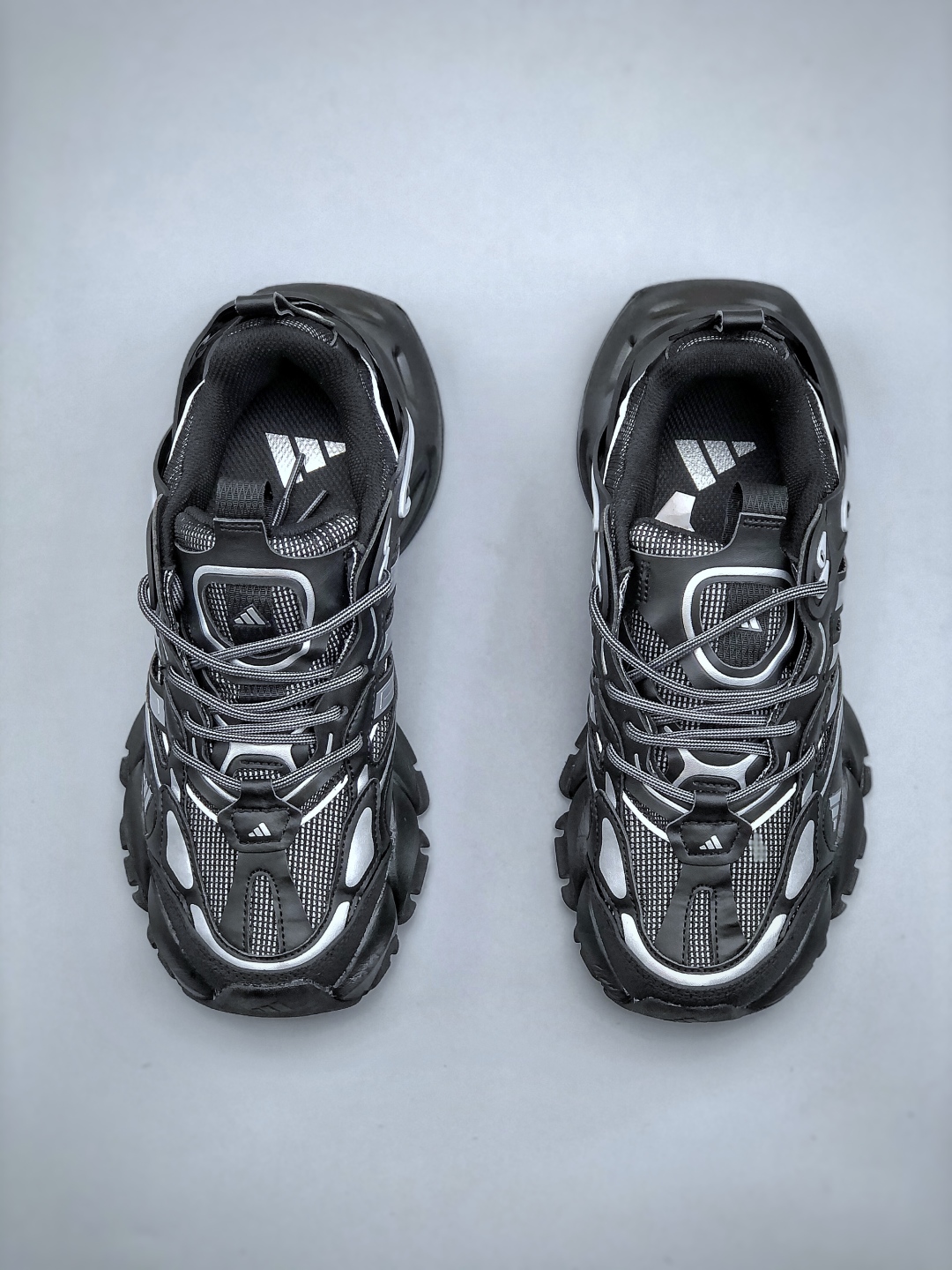 Adidas AD XLG Runner Deluxe CNY Lightweight Retro Cyberpunk Sneakers 6 cmp i1746393161964 345 0 4