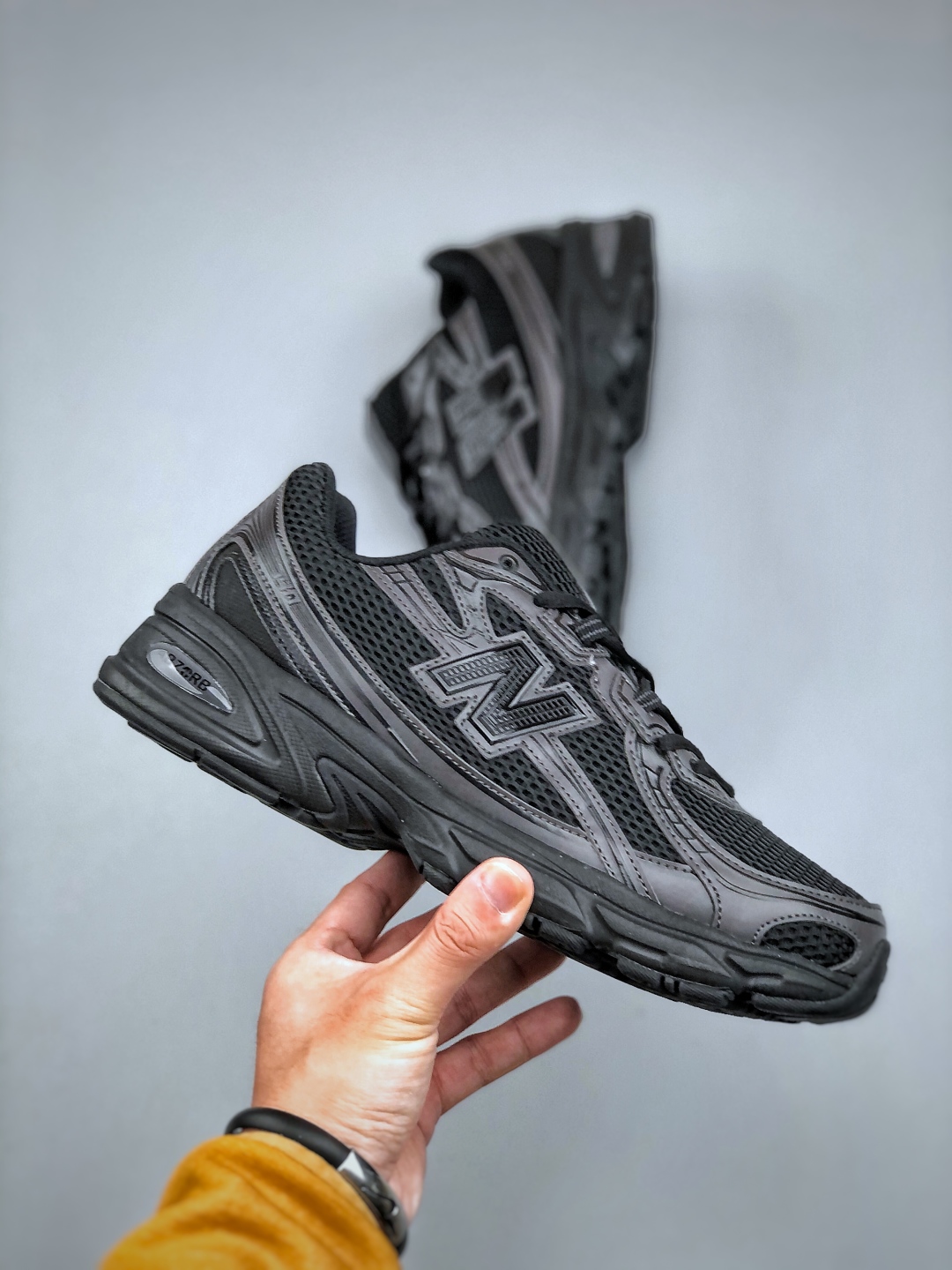 New Balance U740BO2 Retro Casual Running Shoes - Stylish Comfort & Durability 5 cmp i1746479222591 7681 0 3