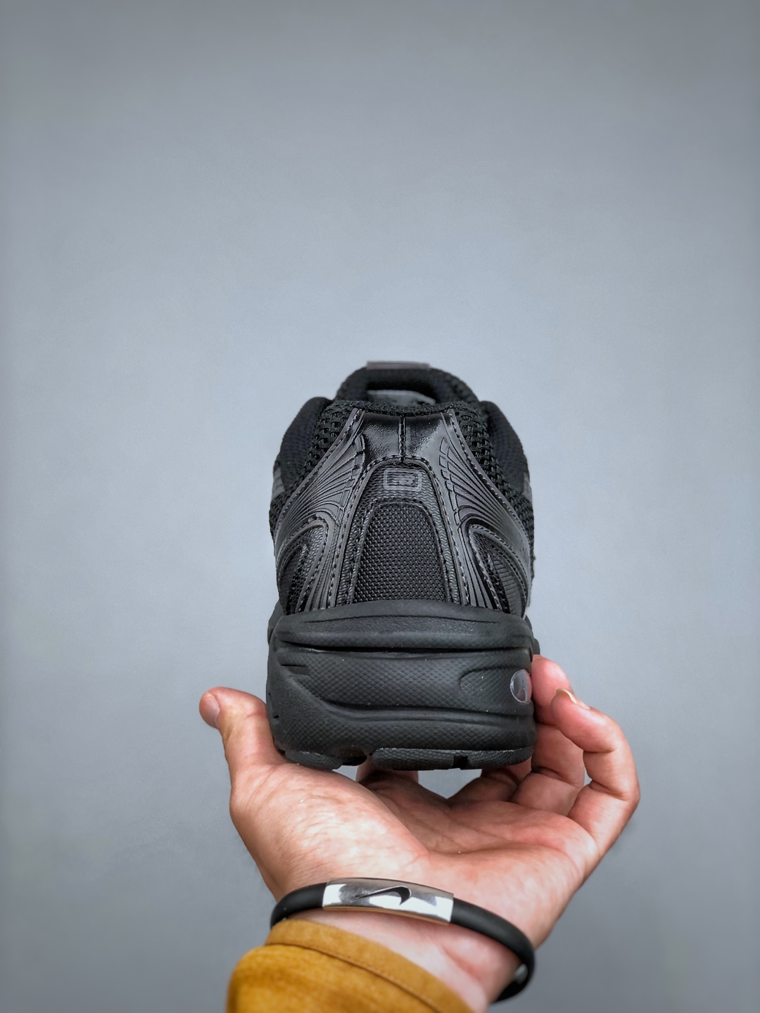 New Balance U740BO2 Retro Casual Running Shoes - Stylish Comfort & Durability 8 cmp i1746479222592 8498 0 6