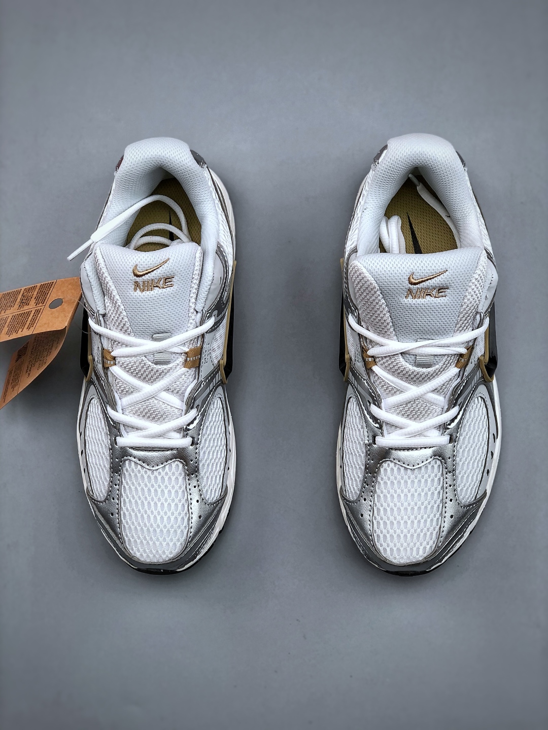 Nike V5 RNR Low-Top Running Shoes - HJ5228-102, Comfortable and Stylish 6 cmp i1746479419056 6586 0 4