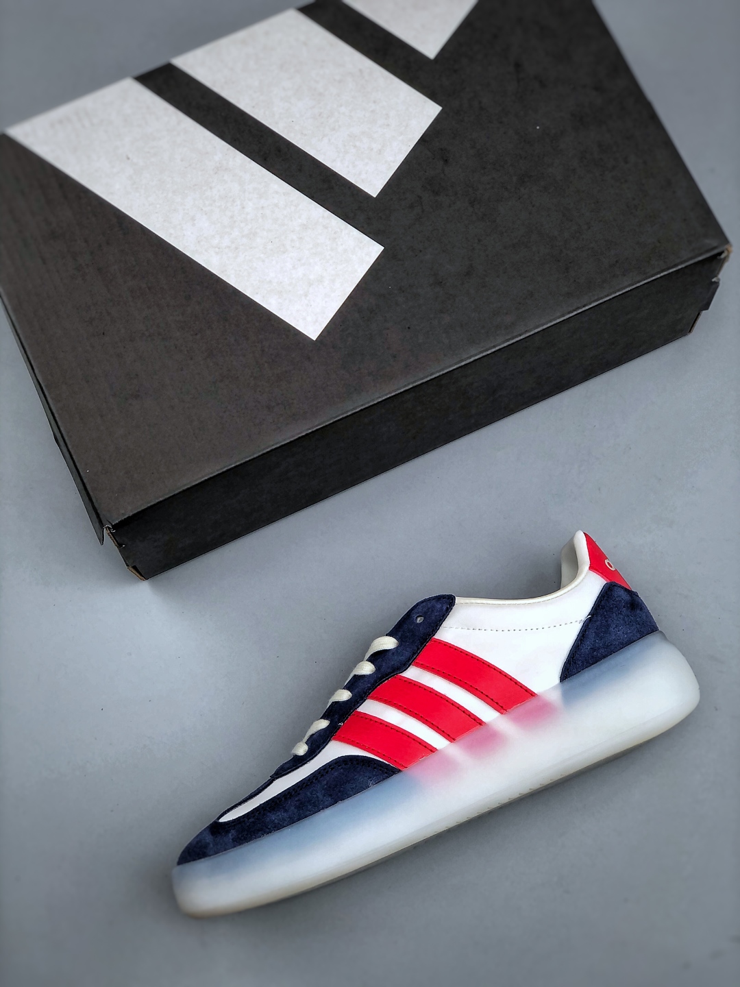 Adidas Barreda Decode JP9667: Comfort & Style in Low-Top Casual Sneakers 4 cmp i1746479649070 274 0 2