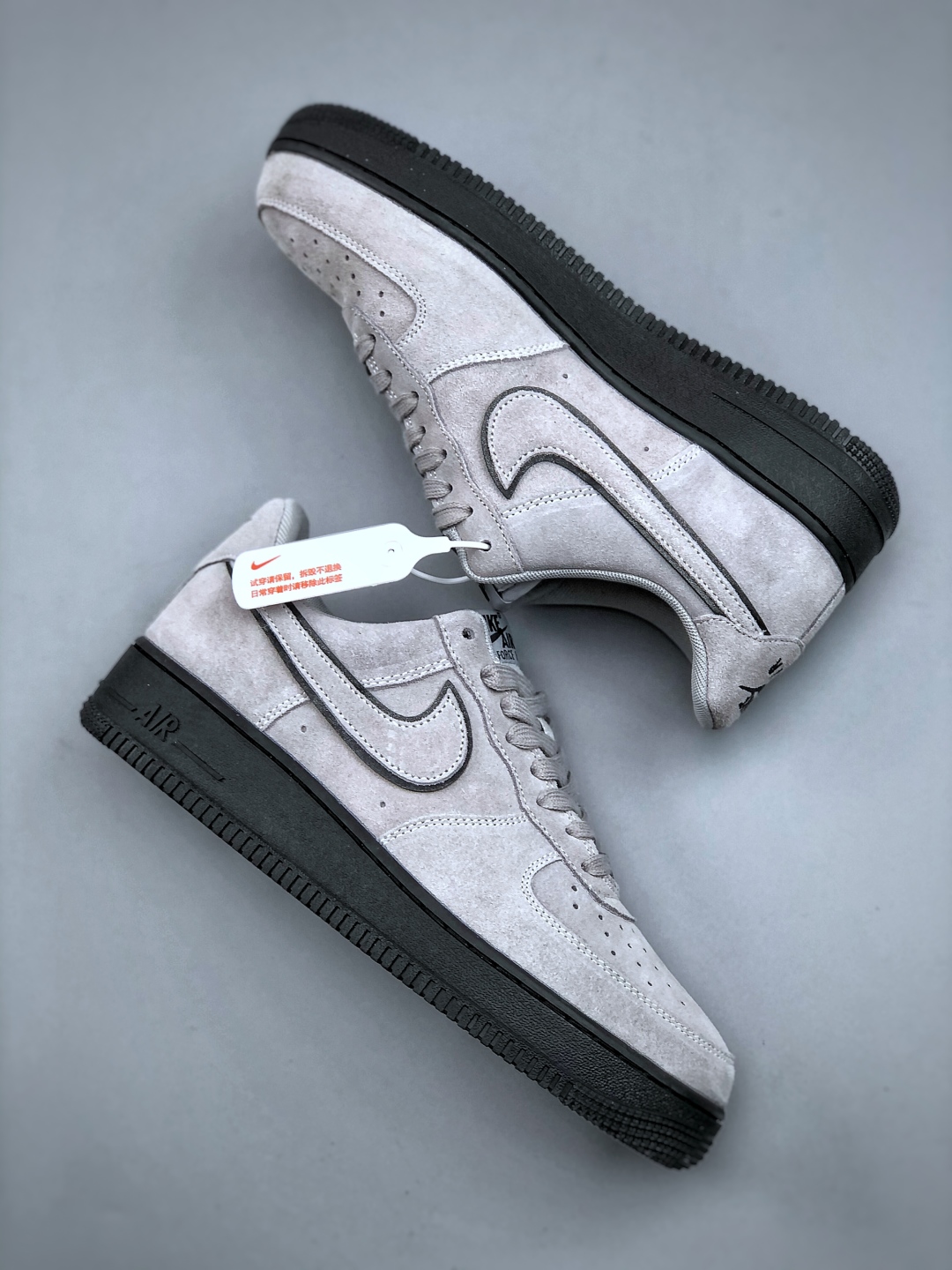 Nike Air Force 1 '07 Low Grey/Black Casual Sneakers HQ1966-001 10 cmp i1746479885285 4676 0 8
