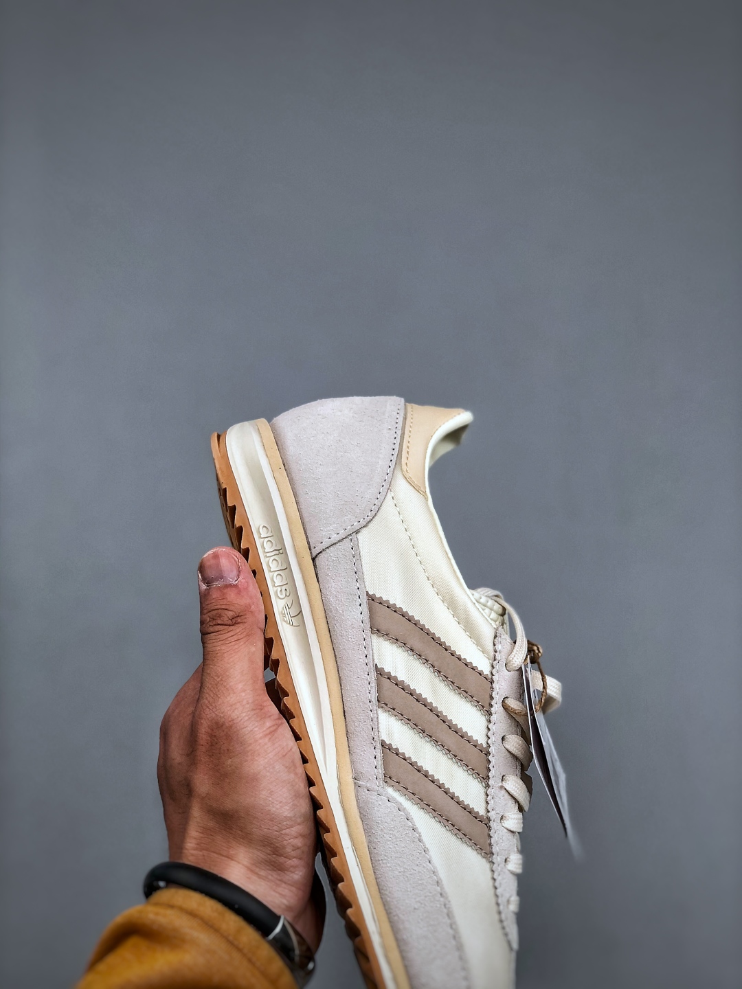 Adidas Originals SL 72 Retro Running Shoes - Classic Style, Comfort Fit 7 cmp i1746479914175 9648 0 5