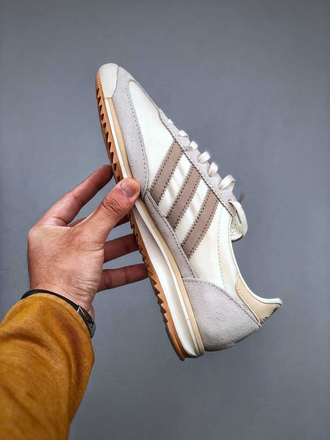 Adidas Originals SL 72 Retro Running Shoes - Classic Style, Comfort Fit 3 cmp i1746479916101 9858 0 1