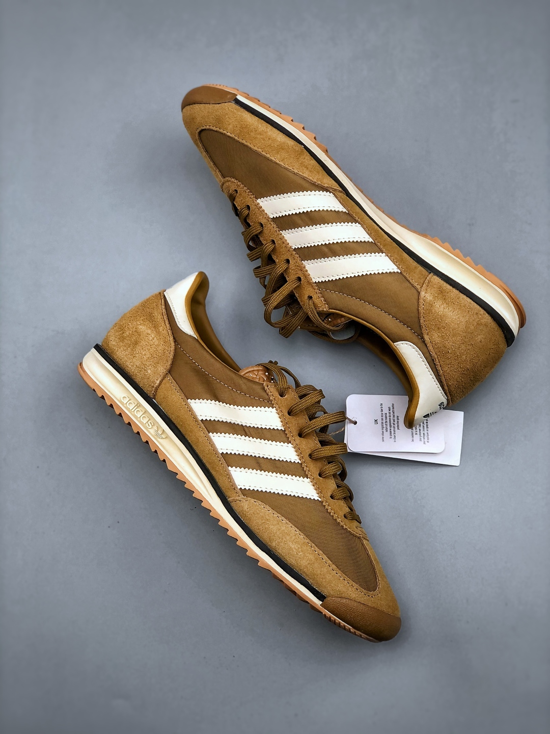 Adidas Originals SL 72: Retro Running Shoes - Classic Style and Comfort 10 cmp i1746479931648 9653 0 8