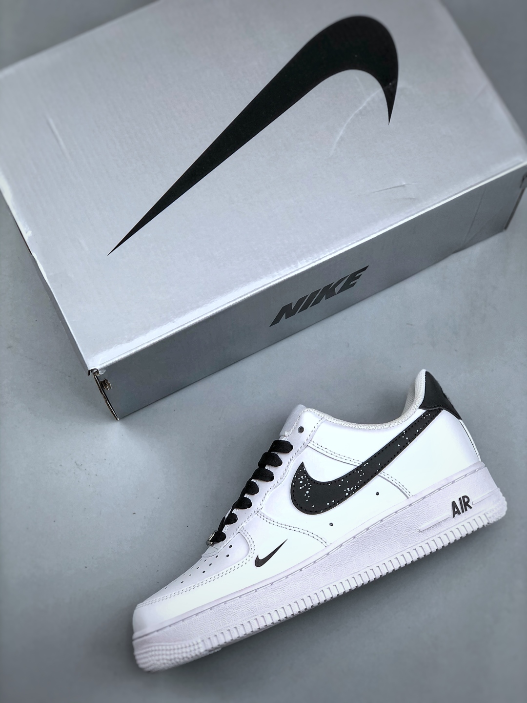 Nike Air Force 1 '07 Low White/Black Dot Casual Sneakers ZH0316-074 4 cmp i1746480009002 3935 0 2
