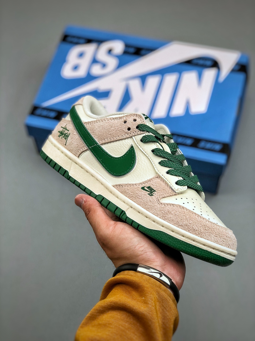 Nike SB Dunk Low x The North Face Stussy Cream Gray-Green Sneakers 2 cmp i1746480828545 4488 0 0