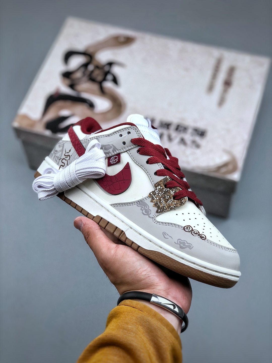 Nike Dunk Low Year of the Snake White Grey Burgundy Casual Shoes FB7160-161 2 cmp i1746480828577 5987 0 1