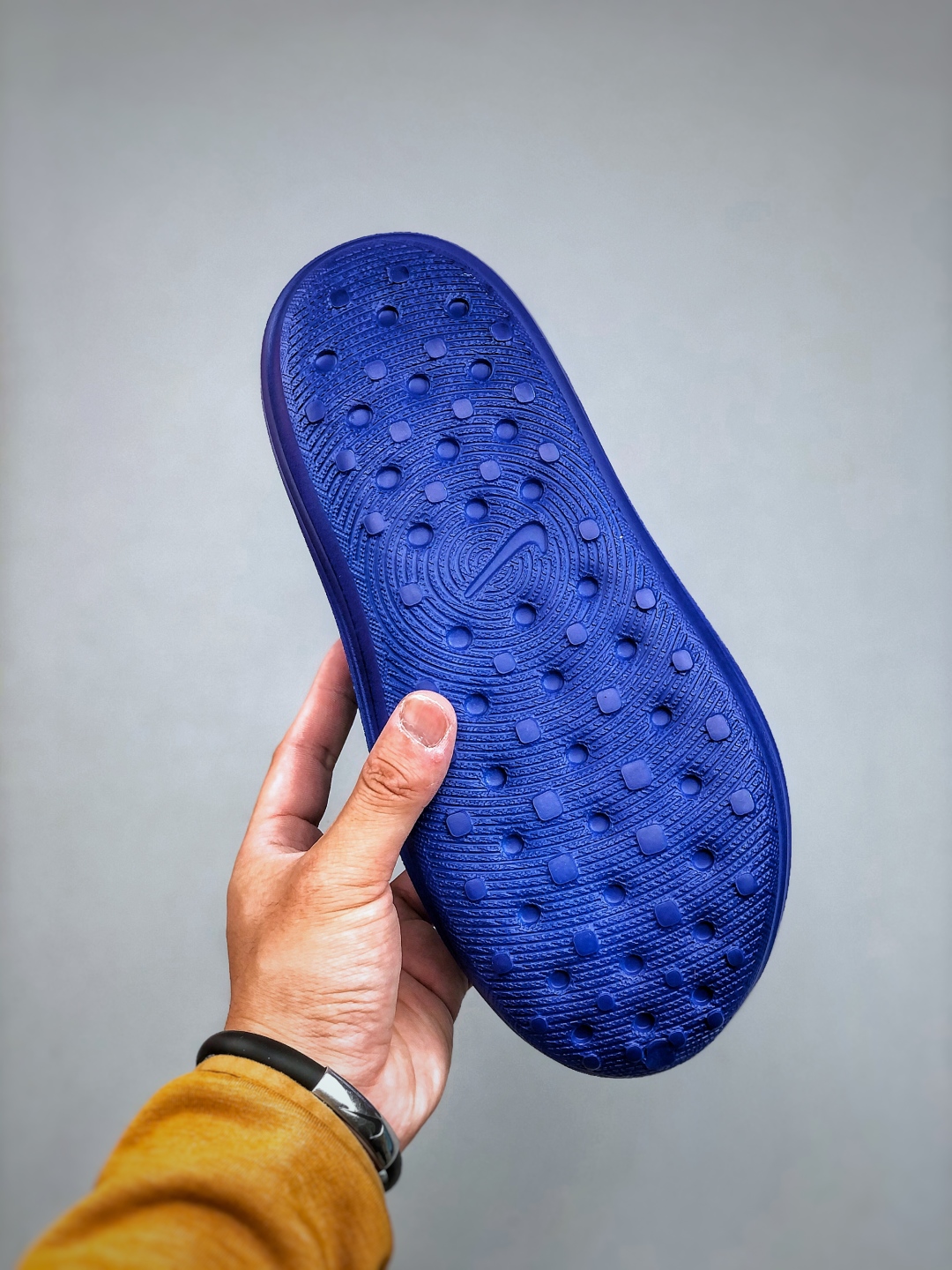 Nike ReactX Rejuven8 Summer Sandals - Lightweight & Breathable Design 9 cmp i1746480878143 6521 0 7
