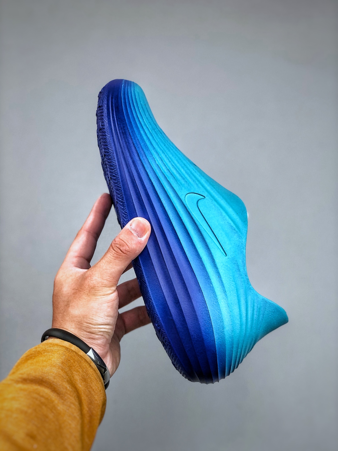 Nike ReactX Rejuven8 Summer Sandals - Lightweight & Breathable Design 3 cmp i1746480879784 9748 0 1