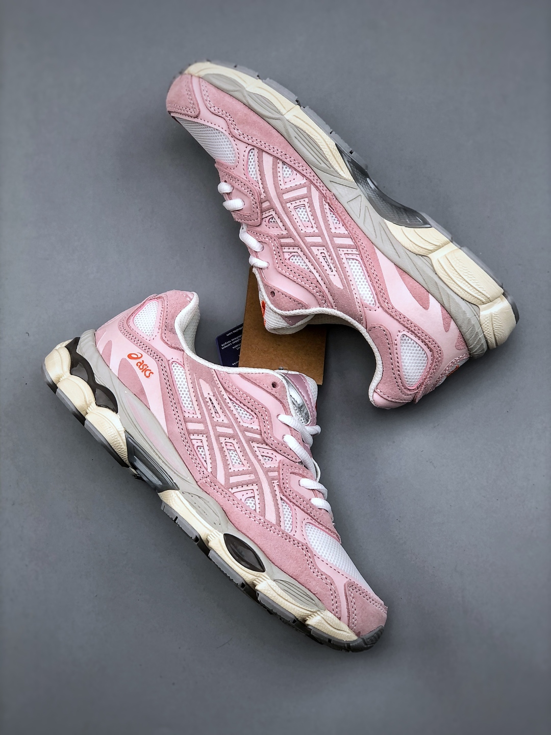 Asics GEL-NYC Low-Top Sneakers - Lightweight, Cushioned, and Stylish Design 10 cmp i1746480986634 7073 0 8